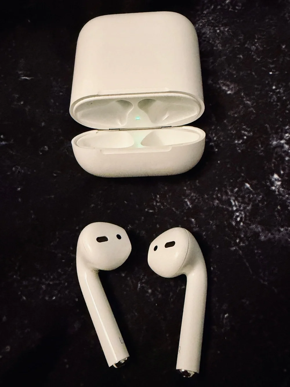 Apple AirPods 2nd generation works!